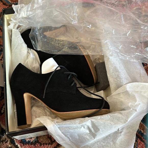 Talbots Leather Lace-Up Shoes - Picture 5 of 5